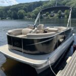 2017 Avalon LS2080RF Pontoon W/70HP Yamaha and Trailer Demo Rides Available dealer CT